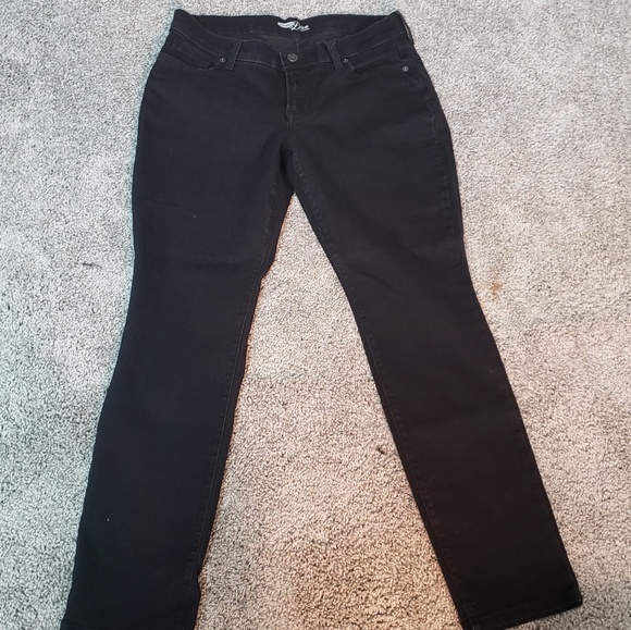 Old Navy Jean's - Picture 3 of 6